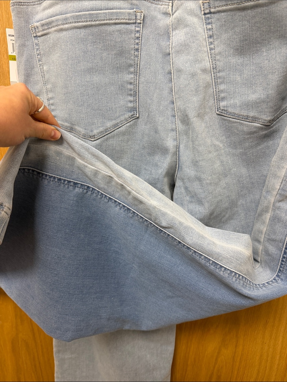 NWT Democracy Two-Tone Light Blue High Rise Wide Leg Jeans - Picture 5 of 6